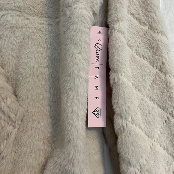 Teddy bear 🧸 drawstring pullover - Picture 2 of 7